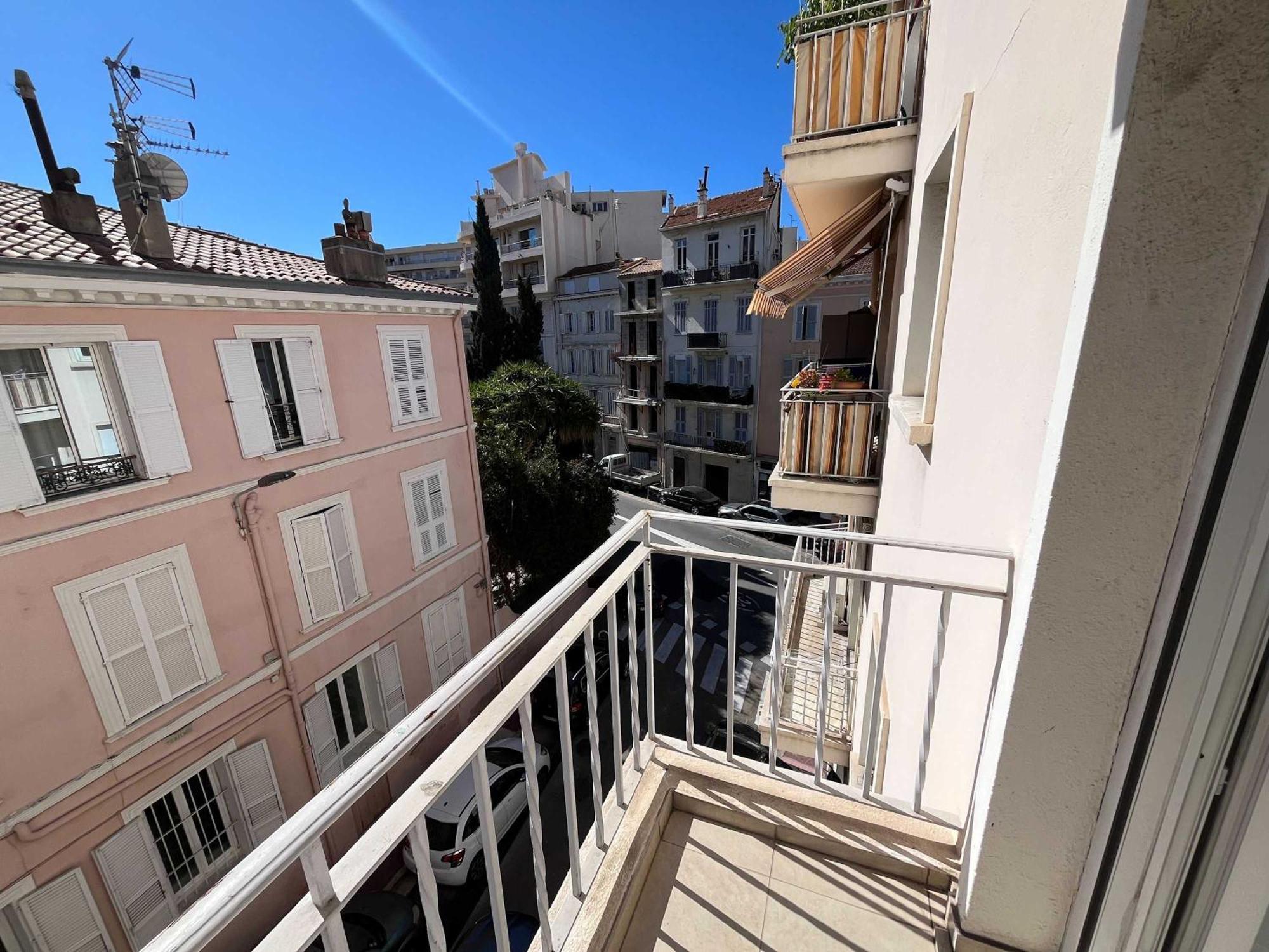 C067-beau A 100 M Des Plages Et Proche Palais